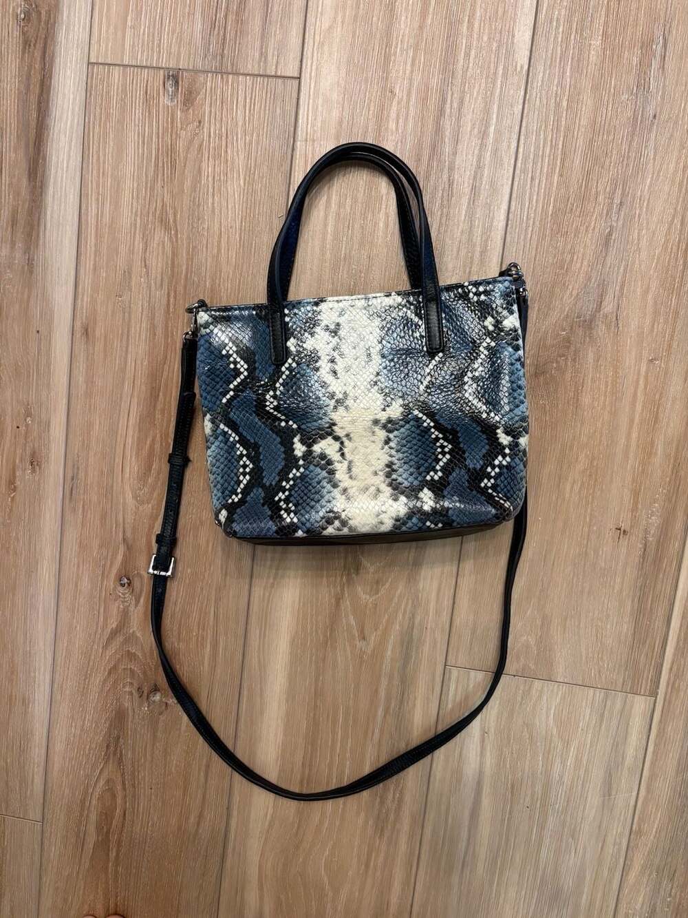 GiGi New York Billie Crossbody Navy Italian Printed Python Leather Bag